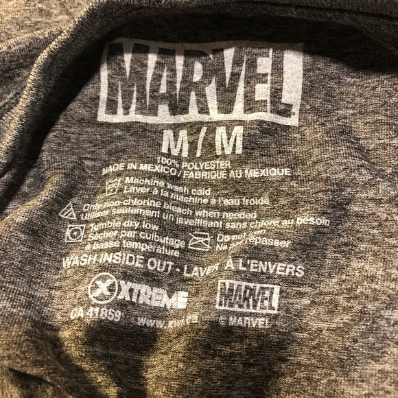 Marvel Punisher T-Shirt Men’s Med nice dry fit style polyester - Picture 3 of 6